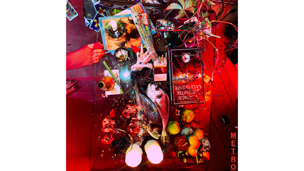 HOCUSPONY: Fuzzháború és metrós&nbsp;zakatolások