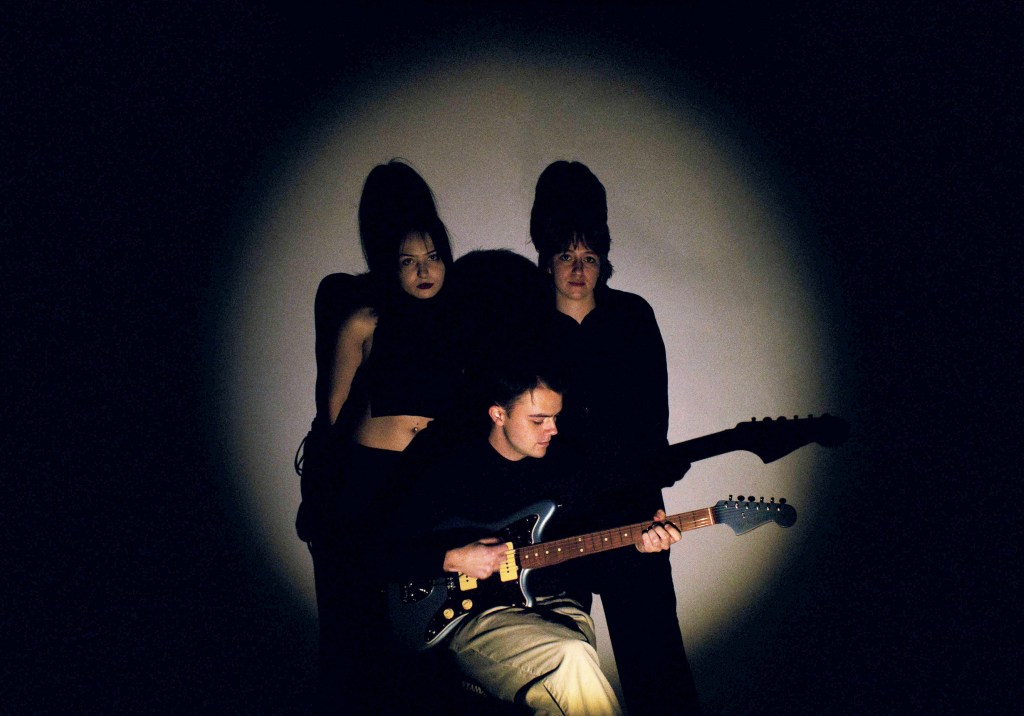 Dazzled: Early Reflection EP Premier